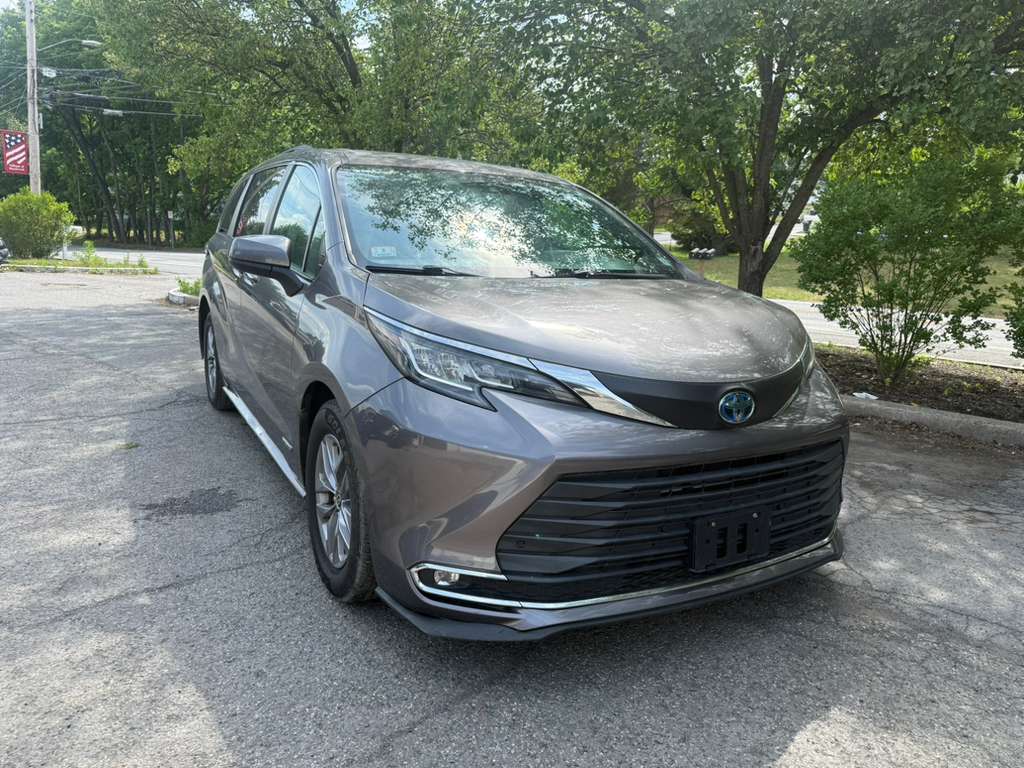 2021 Toyota Sienna
